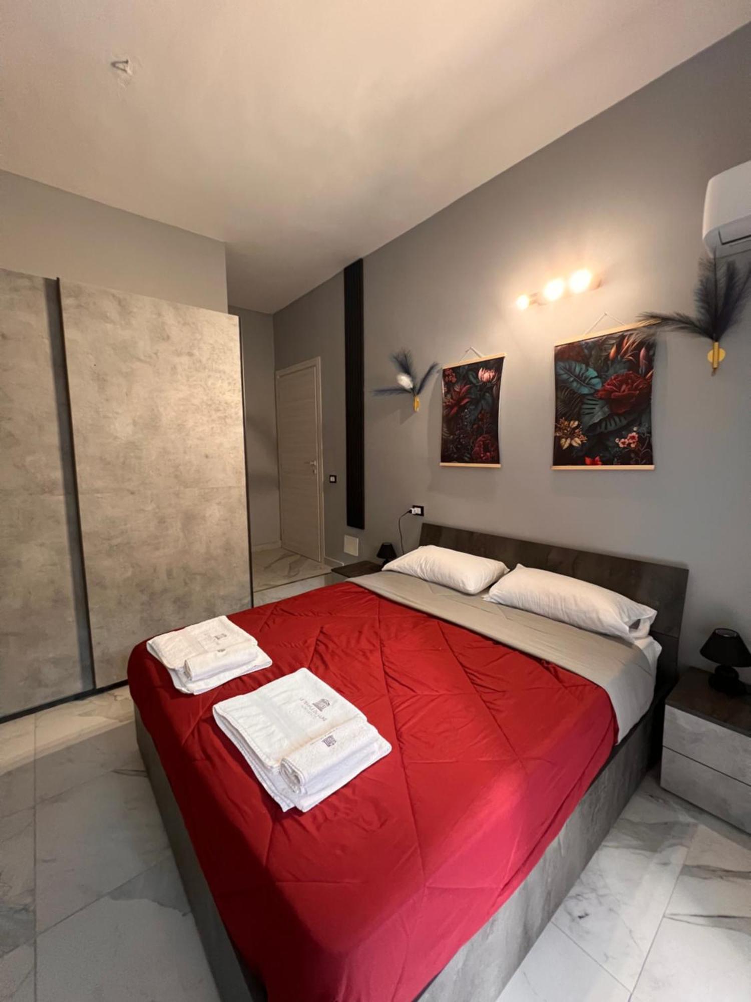 Le Temple Du Luxe Bed & Breakfast อากริเจนโต ภายนอก รูปภาพ
